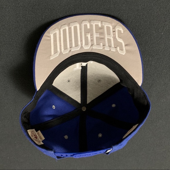 LA Dodgers MLB Cap - Picture 6 of 8